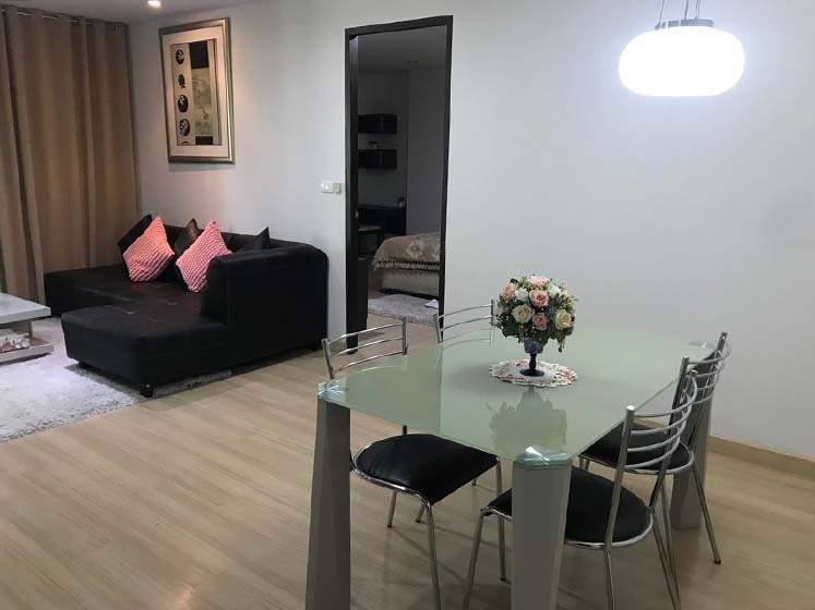 Condominium in Near United Nations